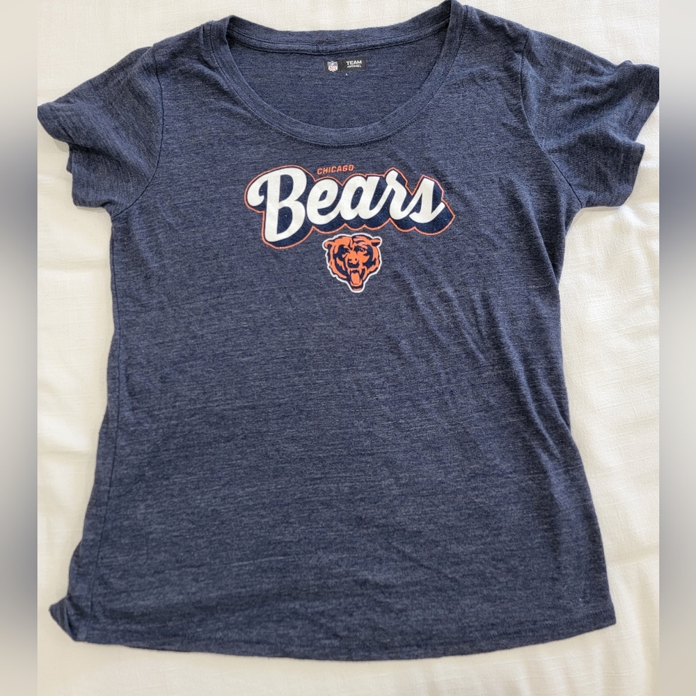 Women's Chicago Bears Blue T-shirt Size Large